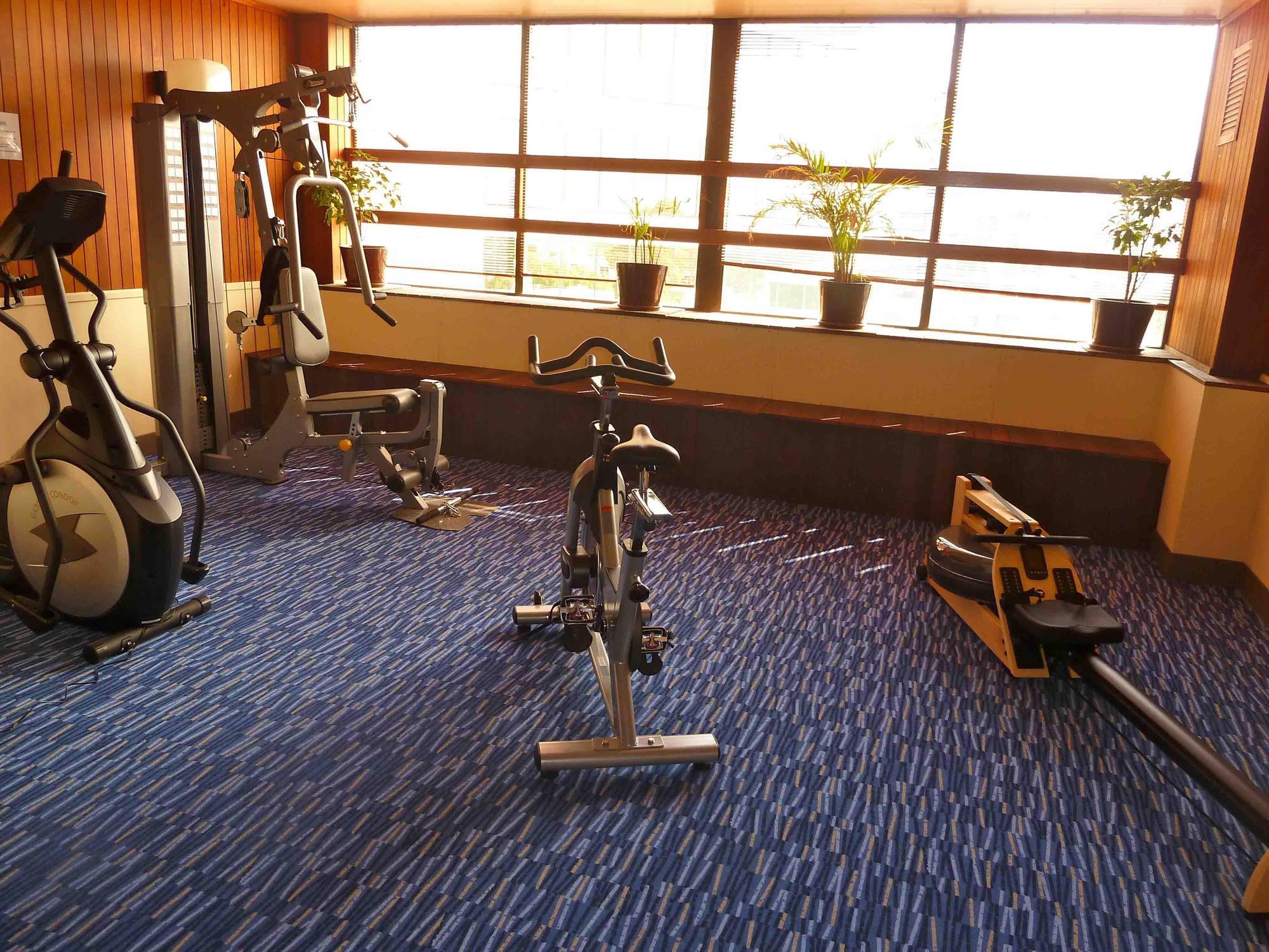 Quality Hotel Ambassador Perth Facilities photo